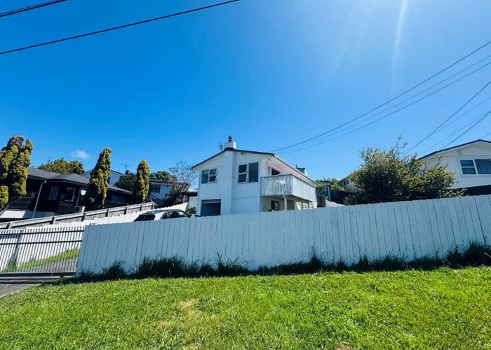  at 1/46 Becroft Drive, Forrest Hill, North Shore City, Auckland