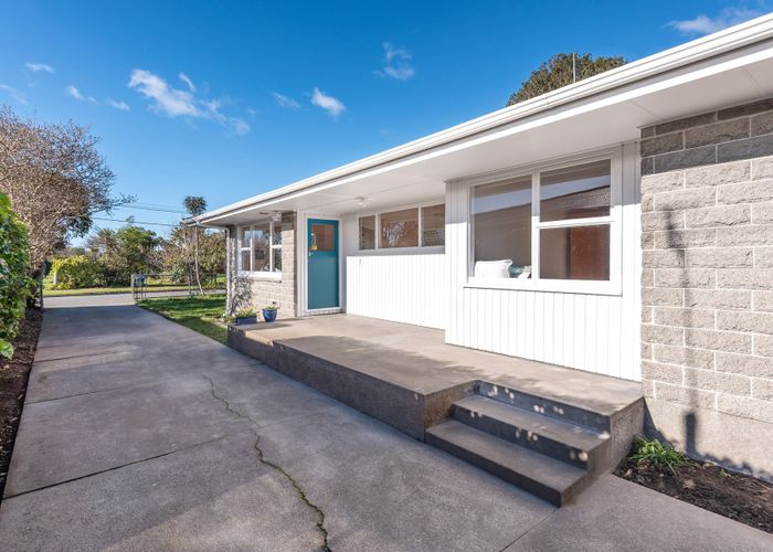  at 17 Moyna Avenue, Dallington, Christchurch City, Canterbury