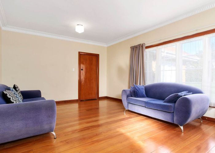  at 5 Westmere Park Avenue, Westmere, Auckland