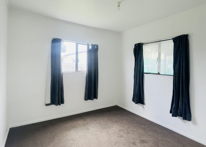  at 16a Oratu Place, Manurewa, Manukau City, Auckland