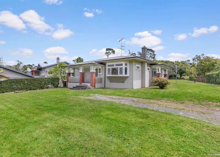  at 49 Maungakiekie Avenue, Greenlane, Auckland