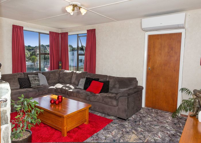  at 7 Morere Street, Titahi Bay, Porirua