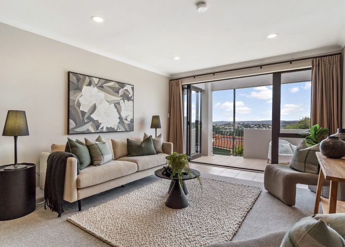  at 1/5 Monte Cassino Place, Birkdale, North Shore City, Auckland