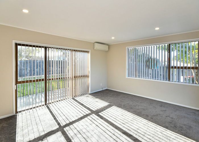  at 1 Montego Place, Weymouth, Auckland
