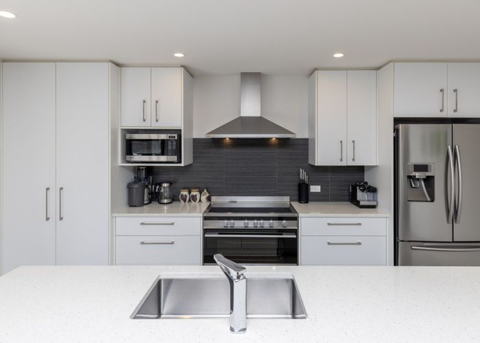  at 14 Fiesta Grove, Raumati Beach, Paraparaumu