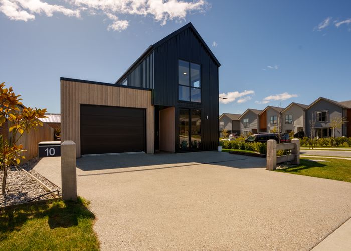  at 10 Mount Nicholas Avenue, WANAKA, Wanaka