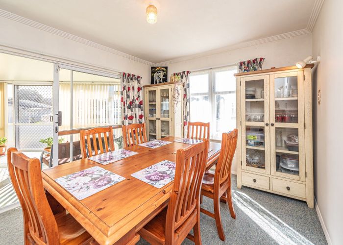  at 27 Fitzherbert Avenue, Springvale, Whanganui, Manawatu / Whanganui