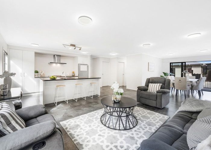  at 12A Dunoon Close, Flat Bush, Auckland