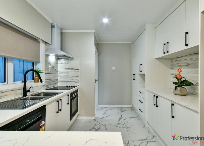  at 27 Thompson Terrace, Manurewa, Manukau City, Auckland