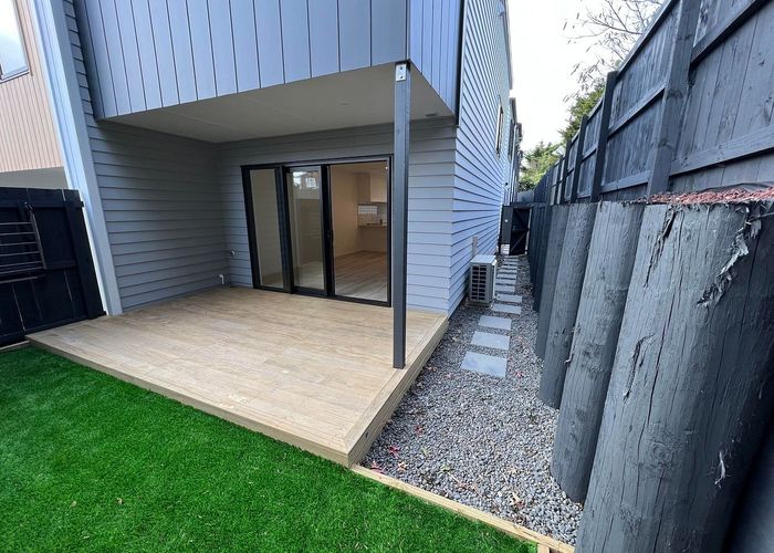 at 8/13 Grove Lane, Pakuranga, Manukau City, Auckland