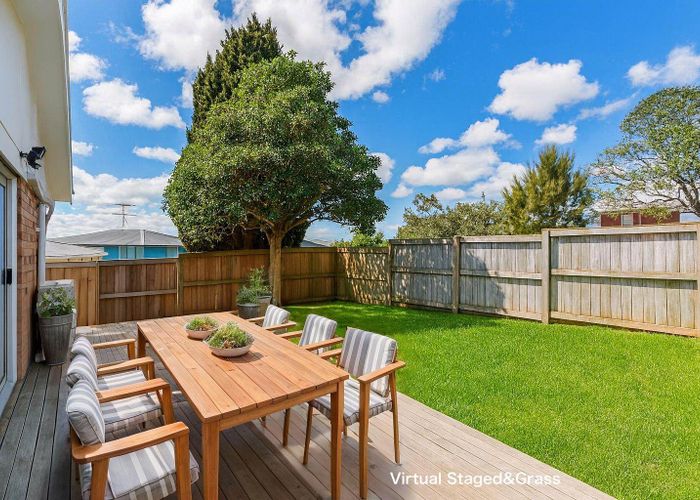  at 1 /75A Bruce Road, Glenfield, North Shore City, Auckland