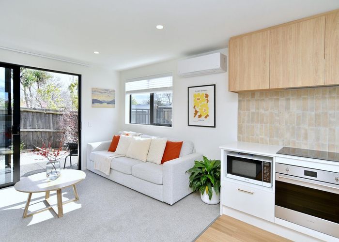  at 1/26 Warrington Street, St. Albans, Christchurch City, Canterbury