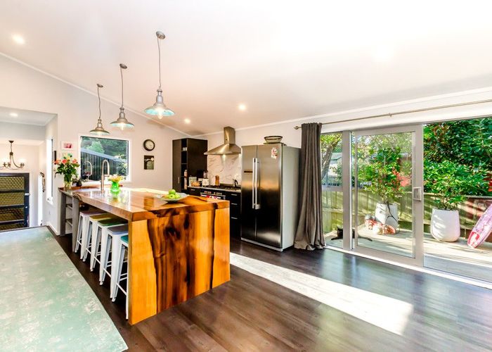  at 48 Tutere Street, Waikanae Beach, Waikanae