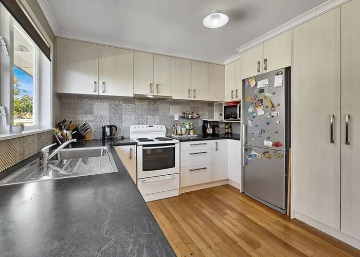  at 10 Hermes Place, Sunnybrook, Rotorua