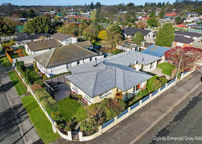  at 14 Cross Street, Allenton, Ashburton