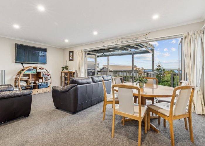  at 1410 Whangaparaoa Road, Army Bay, Rodney, Auckland