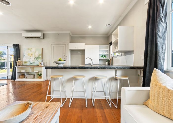  at 16 Lincoln Road, Spreydon, Christchurch City, Canterbury