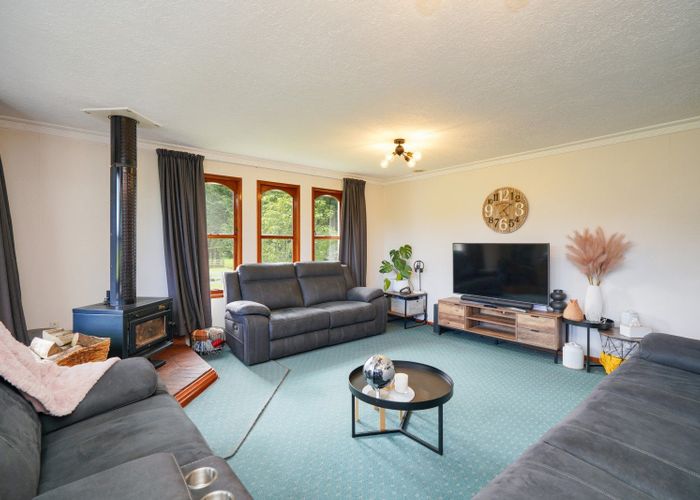  at 339 Oteramika Road, Seaward Bush, Invercargill