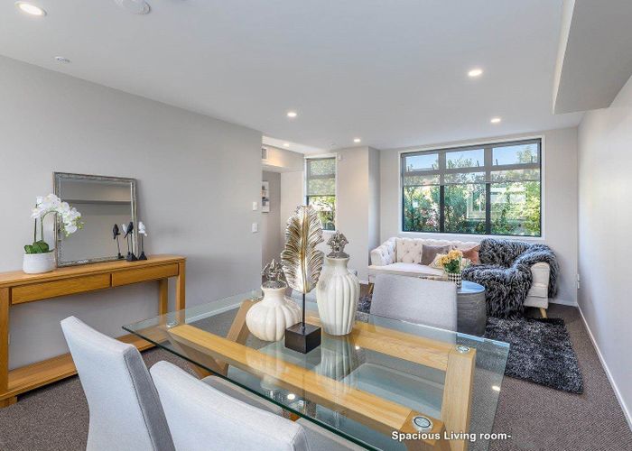  at 5/1 Glenside Crescent, Grafton, Auckland City, Auckland