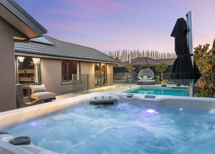  at 75 O'Neill Avenue, Northwood, Christchurch