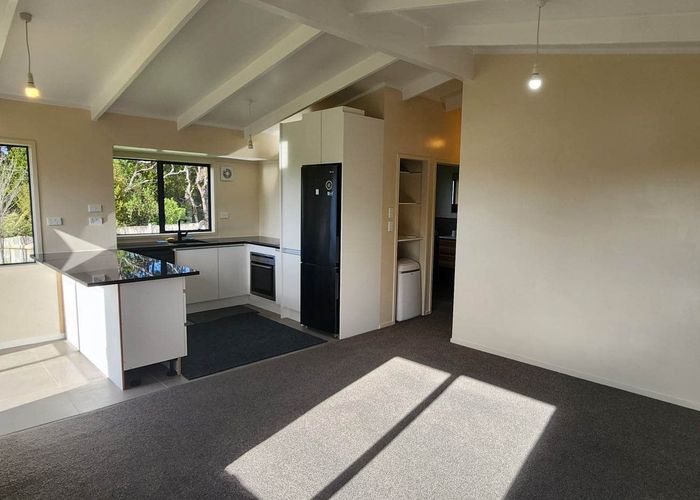  at 39A Awhiorangi Promenade, Swanson, Auckland
