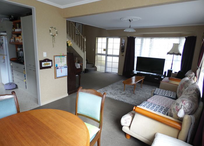  at 1/150 Luckens Road, West Harbour, Auckland