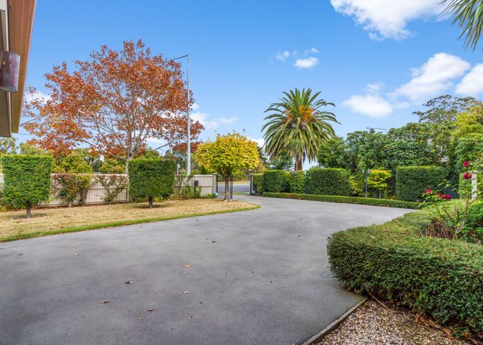  at 286 Yaldhurst Road, Avonhead, Christchurch