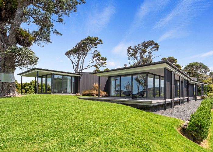  at 21 Tangaroa Road, Mangawhai Heads, Mangawhai