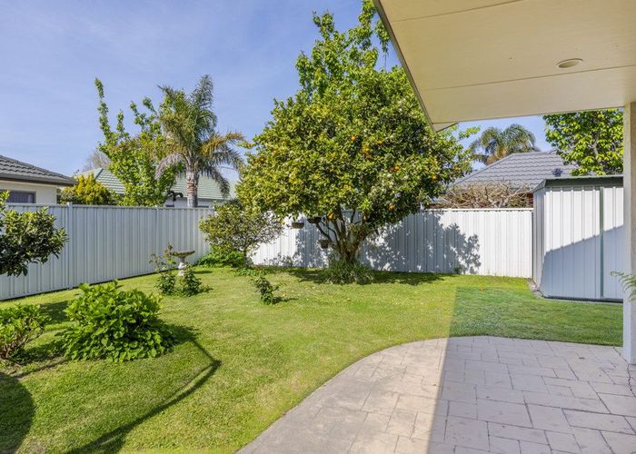  at 69 Kensington Drive, Taradale, Napier