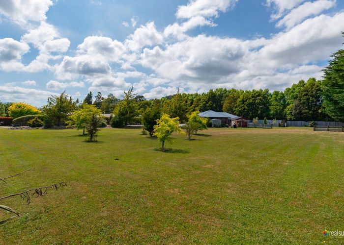  at 81A Emerald Hill Drive, Birchville, Upper Hutt