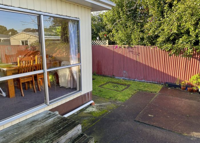  at 1/354 College Street, West End, Palmerston North, Manawatu / Whanganui