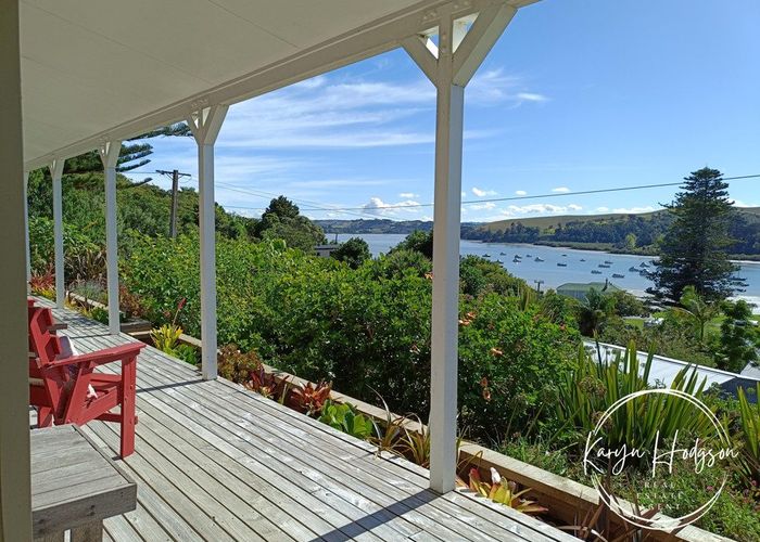For sale 12 Cliff Street, Pahi, Kaipara, Northland homes.co.nz