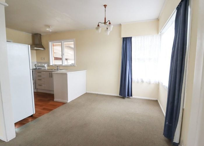 at 33 Nevada Road, Silverdale, Hamilton, Waikato