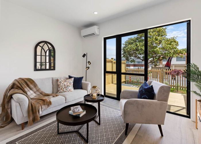  at 1/77 Glenmore Road, Sunnyhills, Manukau City, Auckland