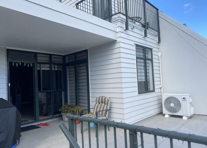  at 26/1 Ambrico Place, New Lynn, Waitakere City, Auckland