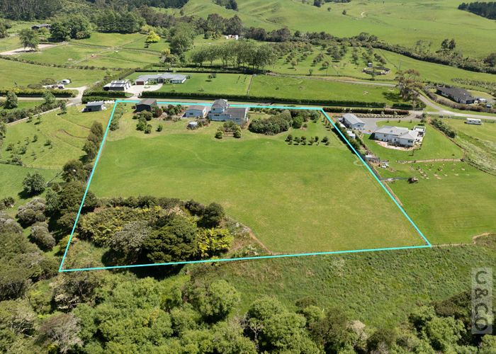  at 83 Mount Albion Rise, Taupaki, Rodney, Auckland