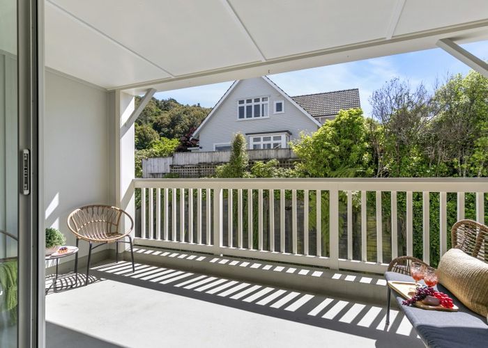  at 2/57 Simla Crescent, Khandallah, Wellington