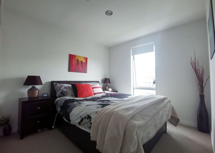  at 2F/136 Stancombe Road, Flat Bush, Manukau City, Auckland