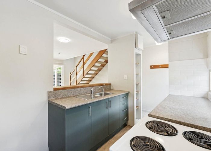  at 4/39A Mariri Road, Onehunga, Auckland City, Auckland