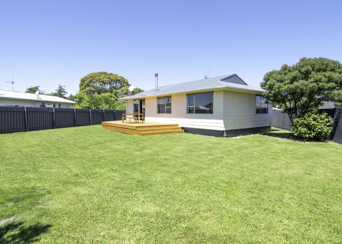  at 51 Acacia Street, Kelvin Grove, Palmerston North