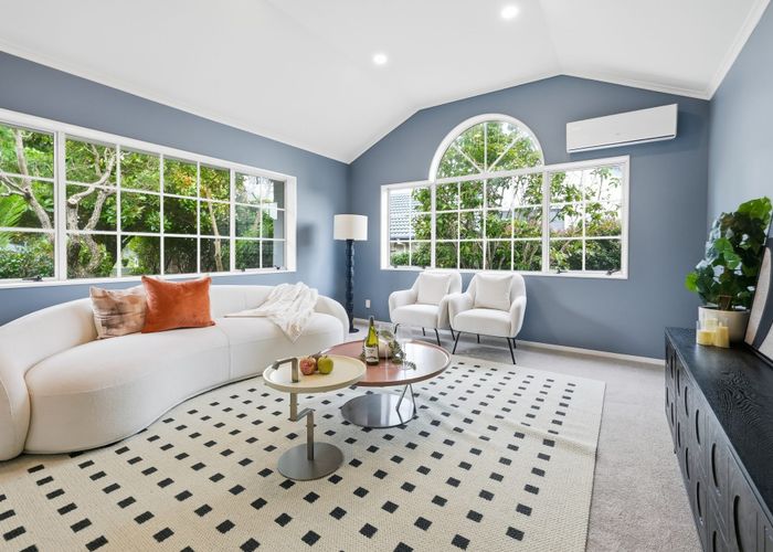  at 10 Highgate Place, Somerville, Manukau City, Auckland