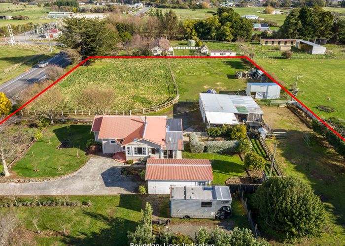  at 3307 State Highway 2, Clareville, Carterton