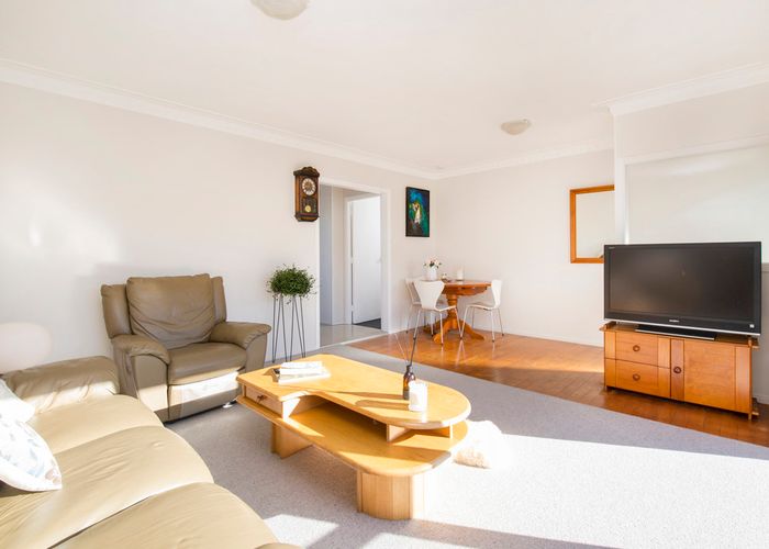  at 2/257 Pakuranga Road, Pakuranga, Auckland