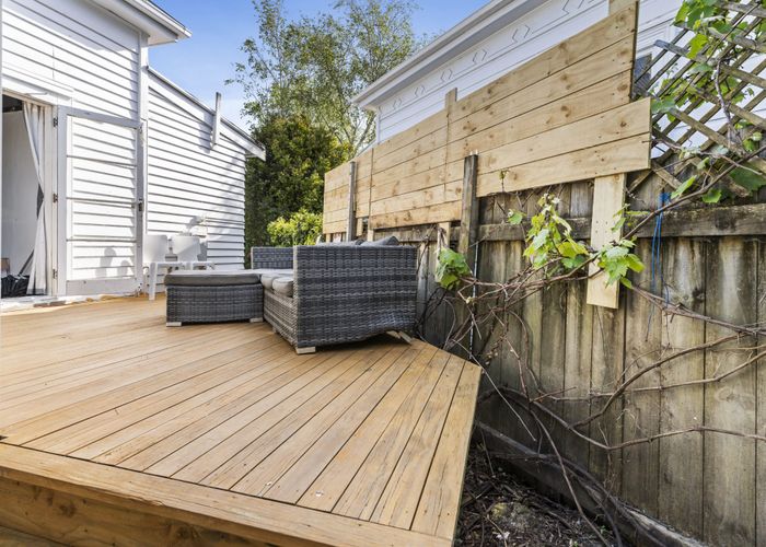  at 1 Chamberlain Street, Grey Lynn, Auckland