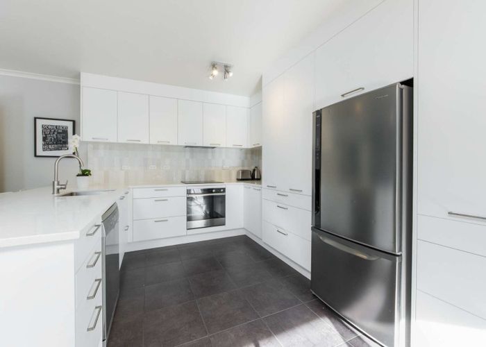  at 17 Soldiers Bay Place, Birkenhead, North Shore City, Auckland