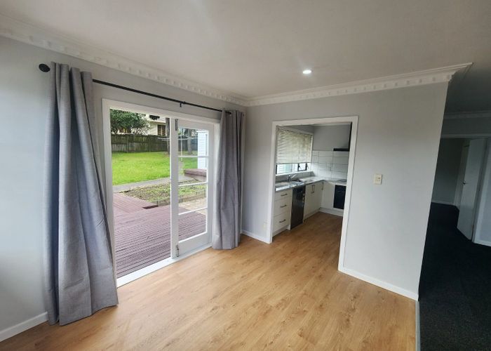  at 16 Netherton St, New Windsor, Auckland City, Auckland