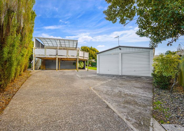  at 14 Camphora Place, Ranui, Waitakere City, Auckland