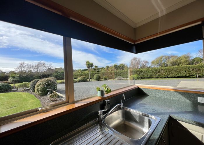  at 32 Raeburn Avenue, Otatara