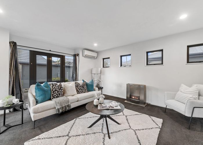  at 2/44B Tabart Street, Woolston, Christchurch City, Canterbury