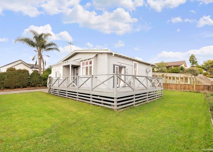  at 49B Martyn Street, Waiuku, Waiuku